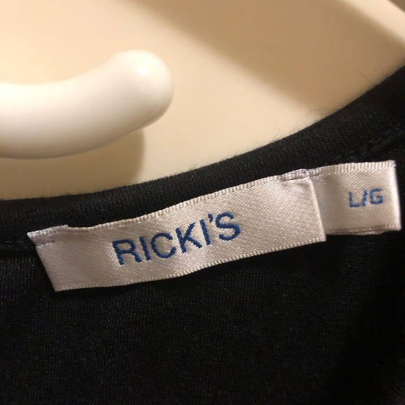 Vintage style black cut out top - Picture 3 of 6